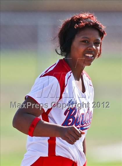 Thumbnail 3 in Shafter vs East (Mira Monte Invitational) photogallery.