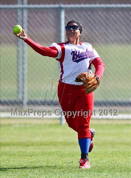Thumbnail 2 in Shafter vs East (Mira Monte Invitational) photogallery.