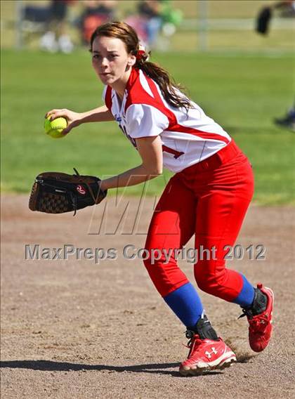 Thumbnail 2 in Shafter vs East (Mira Monte Invitational) photogallery.