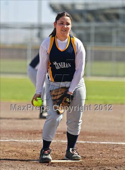 Thumbnail 2 in Shafter vs East (Mira Monte Invitational) photogallery.