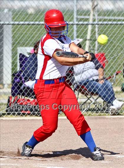 Thumbnail 3 in Shafter vs East (Mira Monte Invitational) photogallery.