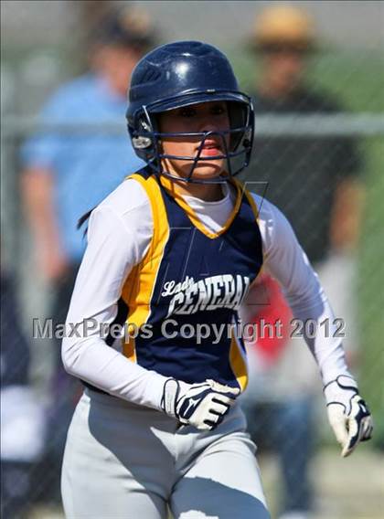 Thumbnail 2 in Shafter vs East (Mira Monte Invitational) photogallery.