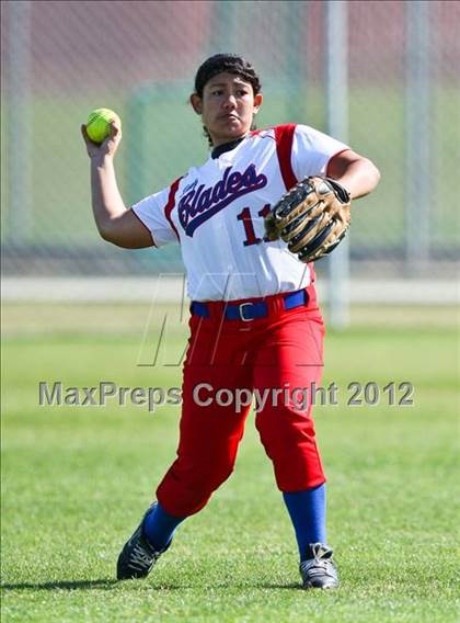 Thumbnail 2 in Shafter vs East (Mira Monte Invitational) photogallery.