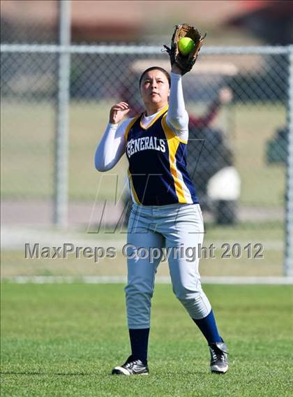 Thumbnail 2 in Shafter vs East (Mira Monte Invitational) photogallery.