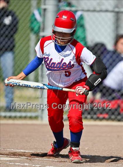 Thumbnail 3 in Shafter vs East (Mira Monte Invitational) photogallery.