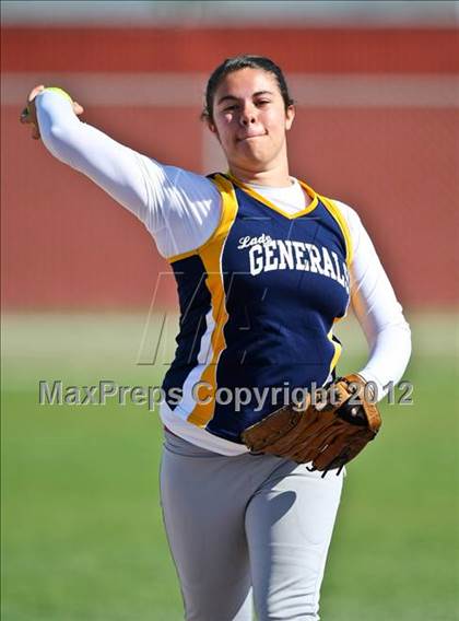 Thumbnail 2 in Shafter vs East (Mira Monte Invitational) photogallery.
