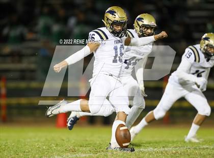 Thumbnail 2 in Franklin vs Eagle Rock photogallery.