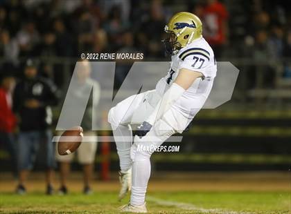 Thumbnail 3 in Franklin vs Eagle Rock photogallery.