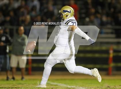 Thumbnail 2 in Franklin vs Eagle Rock photogallery.