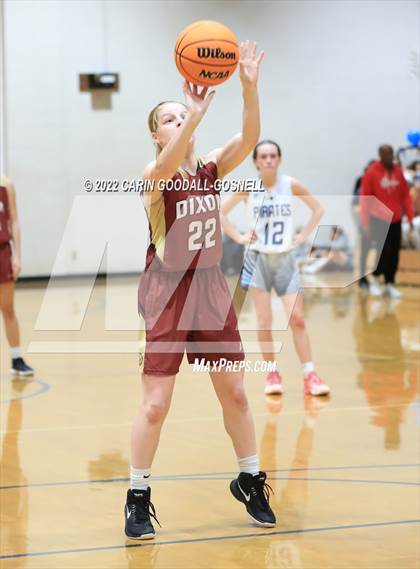 Thumbnail 2 in Dixon @ Swansboro photogallery.