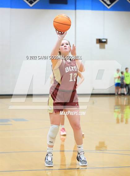 Thumbnail 1 in Dixon @ Swansboro photogallery.