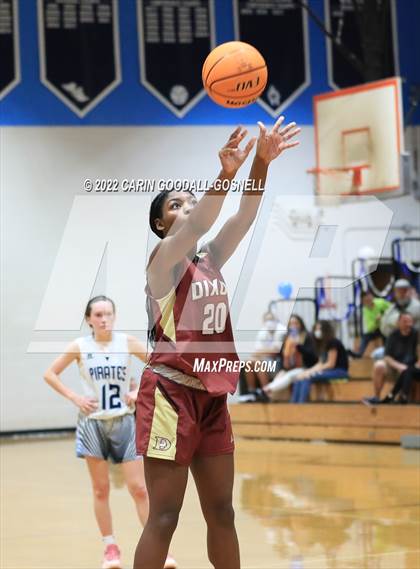 Thumbnail 1 in Dixon @ Swansboro photogallery.