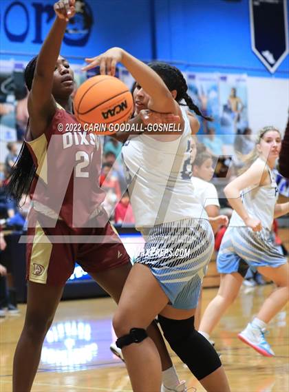 Thumbnail 3 in Dixon @ Swansboro photogallery.
