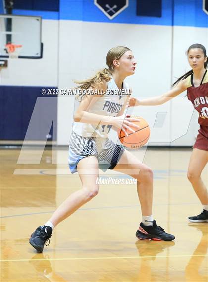 Thumbnail 3 in Dixon @ Swansboro photogallery.