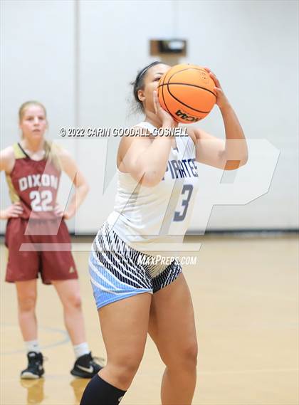 Thumbnail 1 in Dixon @ Swansboro photogallery.
