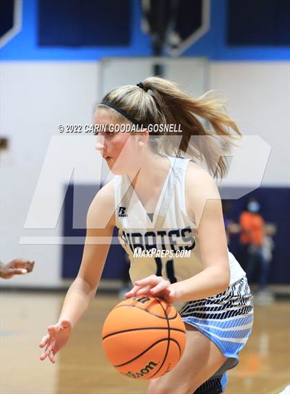 Thumbnail 3 in Dixon @ Swansboro photogallery.