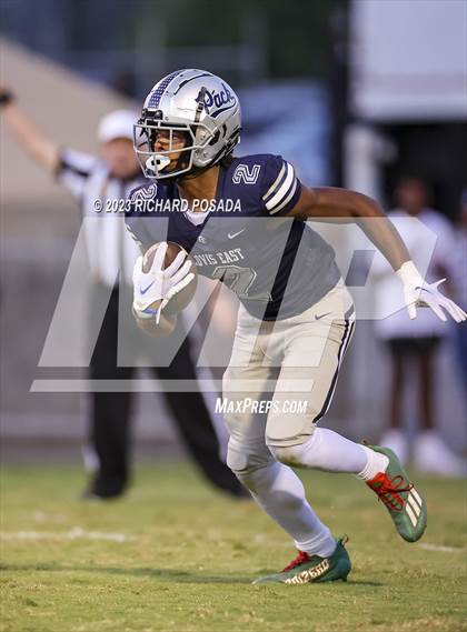Thumbnail 1 in Sanger @ Clovis East photogallery.