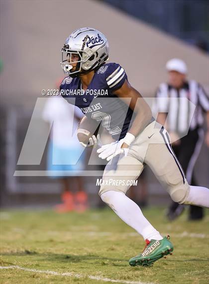 Thumbnail 2 in Sanger @ Clovis East photogallery.