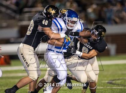 Thumbnail 2 in Grand Prairie @ Mansfield photogallery.