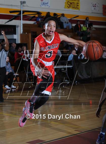 Thumbnail 2 in Ribet Academy vs. Glendale (La Canada Holiday Tournament) photogallery.