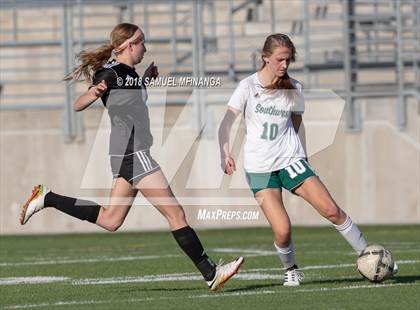 Thumbnail 3 in Burke vs. Lincoln Southwest (NSAA 1A District Playoff) photogallery.