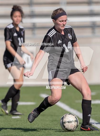 Thumbnail 3 in Burke vs. Lincoln Southwest (NSAA 1A District Playoff) photogallery.