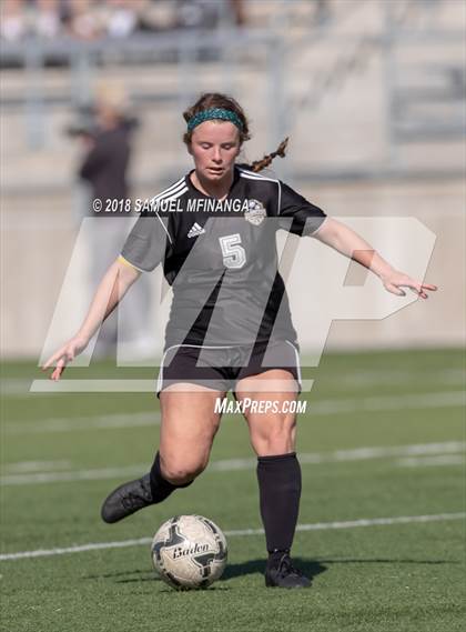 Thumbnail 2 in Burke vs. Lincoln Southwest (NSAA 1A District Playoff) photogallery.
