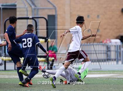 Thumbnail 2 in Fremont vs. South East (CIF LACS D2 Final) photogallery.