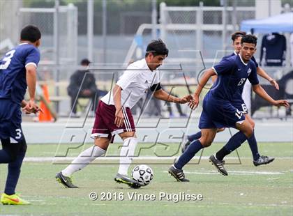 Thumbnail 3 in Fremont vs. South East (CIF LACS D2 Final) photogallery.