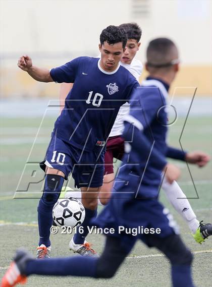 Thumbnail 2 in Fremont vs. South East (CIF LACS D2 Final) photogallery.