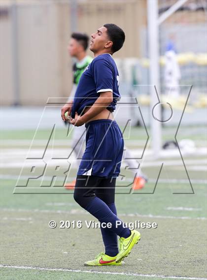 Thumbnail 3 in Fremont vs. South East (CIF LACS D2 Final) photogallery.