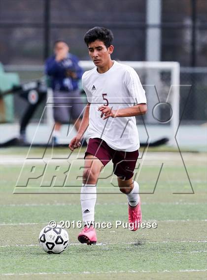 Thumbnail 3 in Fremont vs. South East (CIF LACS D2 Final) photogallery.