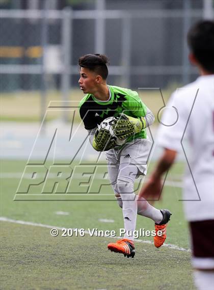 Thumbnail 2 in Fremont vs. South East (CIF LACS D2 Final) photogallery.
