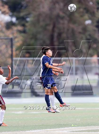 Thumbnail 1 in Fremont vs. South East (CIF LACS D2 Final) photogallery.