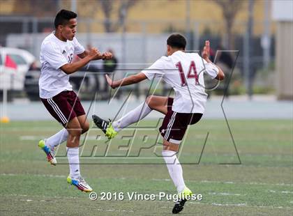 Thumbnail 2 in Fremont vs. South East (CIF LACS D2 Final) photogallery.
