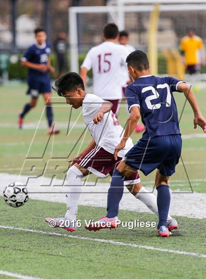 Thumbnail 2 in Fremont vs. South East (CIF LACS D2 Final) photogallery.