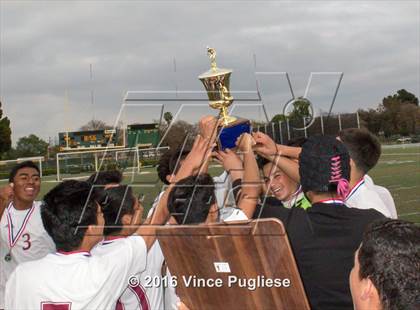 Thumbnail 1 in Fremont vs. South East (CIF LACS D2 Final) photogallery.
