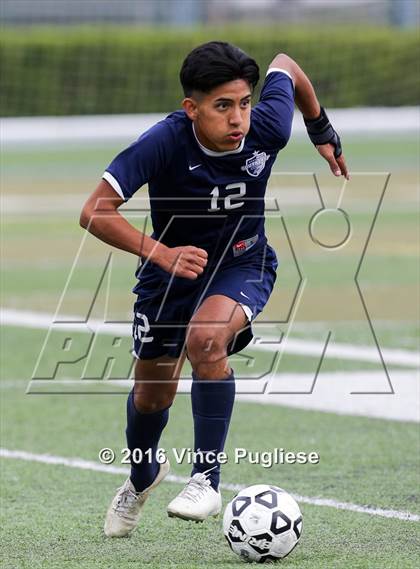 Thumbnail 2 in Fremont vs. South East (CIF LACS D2 Final) photogallery.