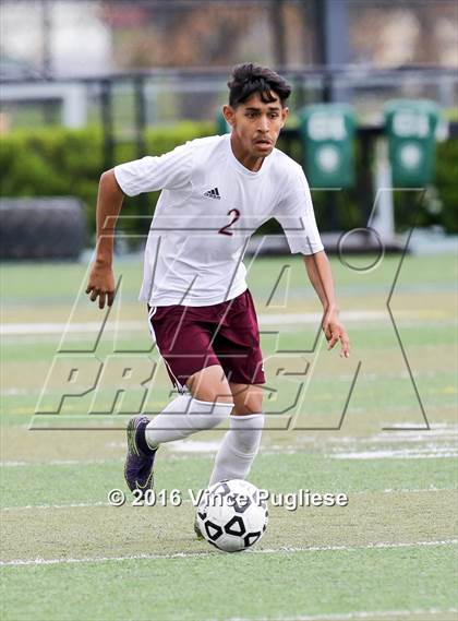 Thumbnail 2 in Fremont vs. South East (CIF LACS D2 Final) photogallery.