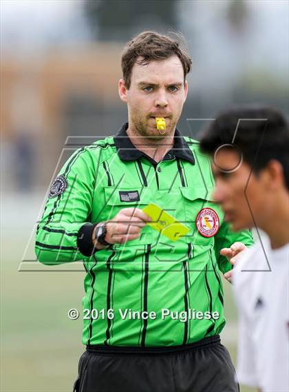Thumbnail 2 in Fremont vs. South East (CIF LACS D2 Final) photogallery.