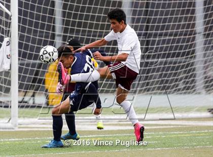 Thumbnail 3 in Fremont vs. South East (CIF LACS D2 Final) photogallery.