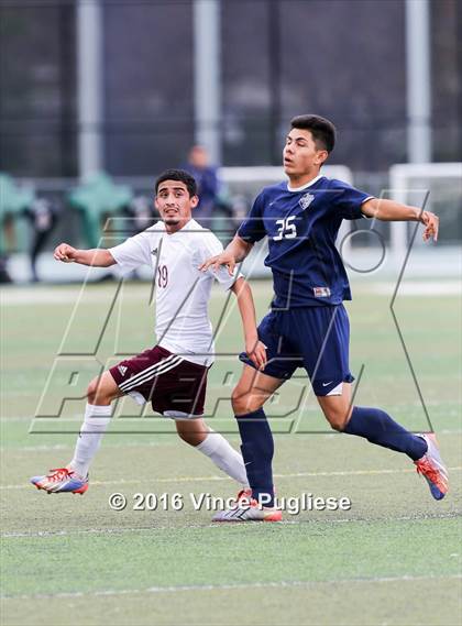 Thumbnail 2 in Fremont vs. South East (CIF LACS D2 Final) photogallery.