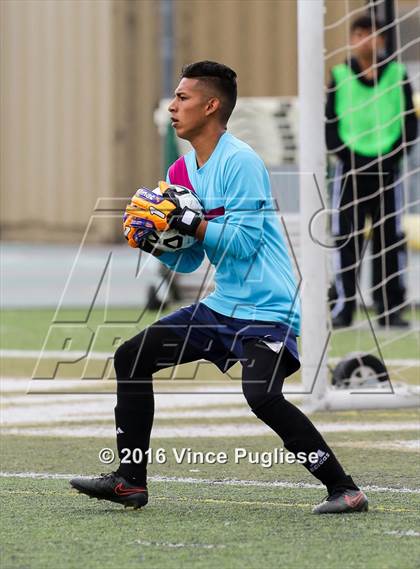 Thumbnail 1 in Fremont vs. South East (CIF LACS D2 Final) photogallery.