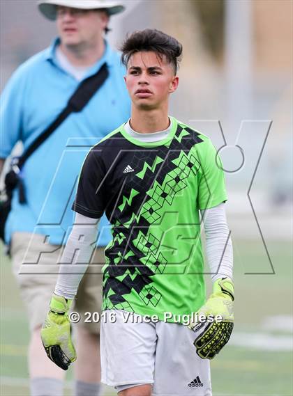 Thumbnail 3 in Fremont vs. South East (CIF LACS D2 Final) photogallery.