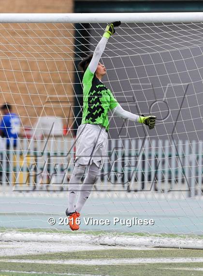 Thumbnail 3 in Fremont vs. South East (CIF LACS D2 Final) photogallery.