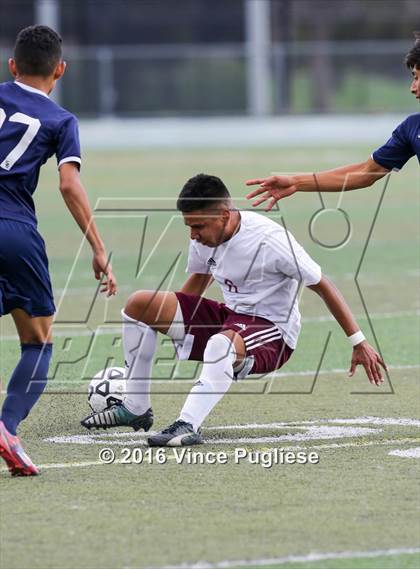 Thumbnail 3 in Fremont vs. South East (CIF LACS D2 Final) photogallery.