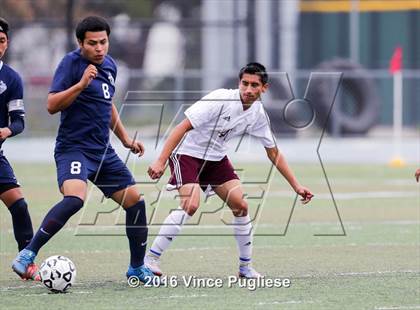 Thumbnail 2 in Fremont vs. South East (CIF LACS D2 Final) photogallery.