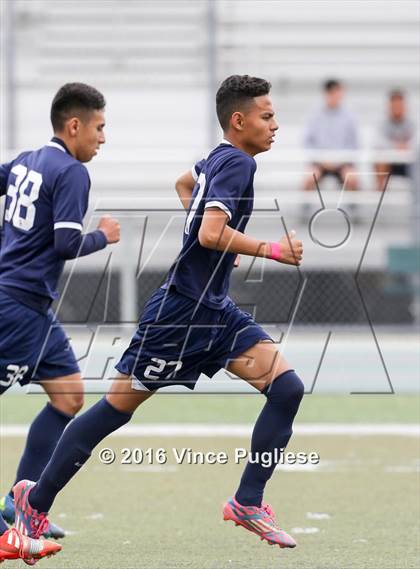 Thumbnail 3 in Fremont vs. South East (CIF LACS D2 Final) photogallery.