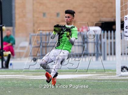 Thumbnail 3 in Fremont vs. South East (CIF LACS D2 Final) photogallery.