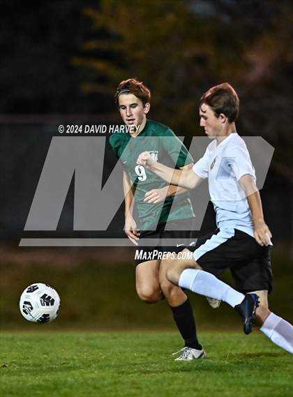 Thumbnail 1 in D'Evelyn vs Green Mountain photogallery.